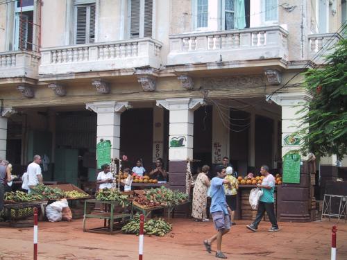 Petit march dans le Vedado