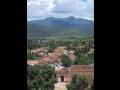 Le haut de la ville et les montagnes de l'Escambray